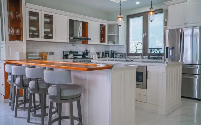Yellow Sands Luxury Villas Unit 1