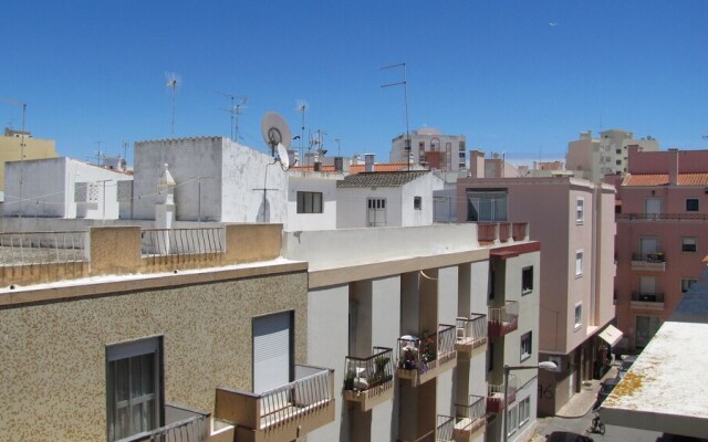 House With 4 Bedrooms in Armação de Pêra, With Wonderful City View, Ba