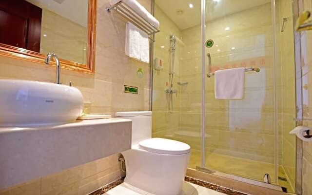 Vienna Hotel Shanghai PVG Heqing