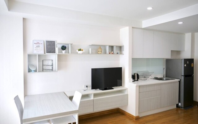 Luxury Condo Nimman, Best Location, Poolsauna