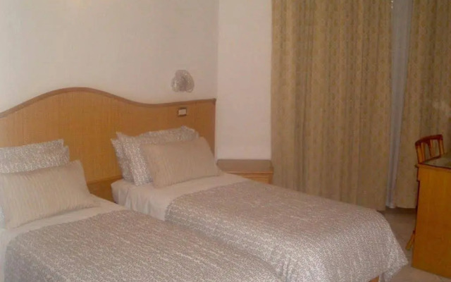 Mandetta Hotel