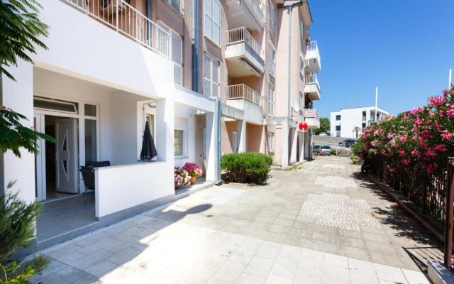 Apartment Rosemary 24