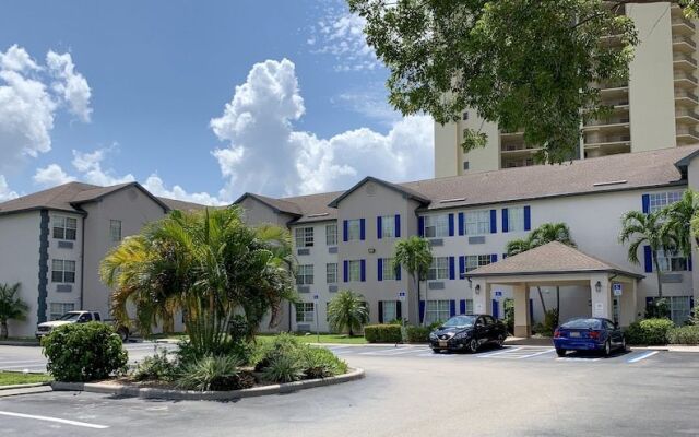 InTown Suites Extended Stay Fort Myers