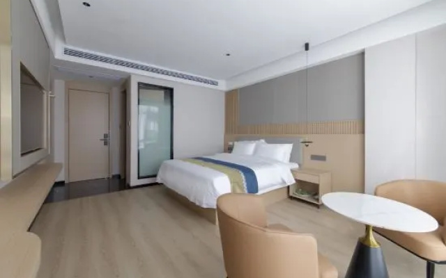 Lanyue Shifeng Hotel (Huangjiahu University Town Chinese Medicine University Subway Station Branch) – Guest Rooms – Wuhan