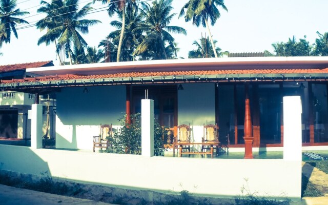 Talalla Sea Anemone Hotel