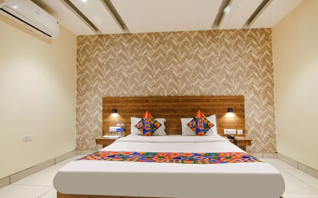 Hotel Golden Glory