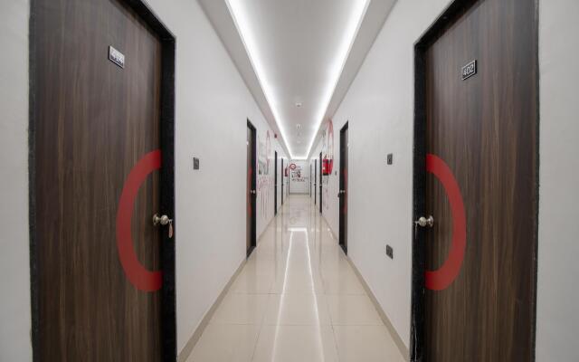 OYO Townhouse 554 Hotel Lotus