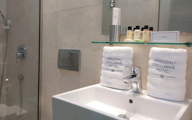 Akrogiali Exclusive Hotel - Adults Only