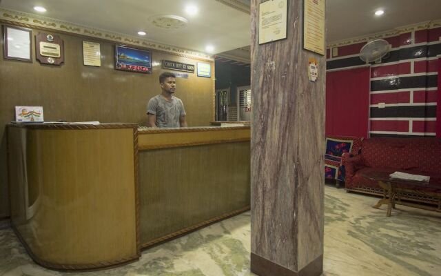 OYO 16794 Bidhan Residency