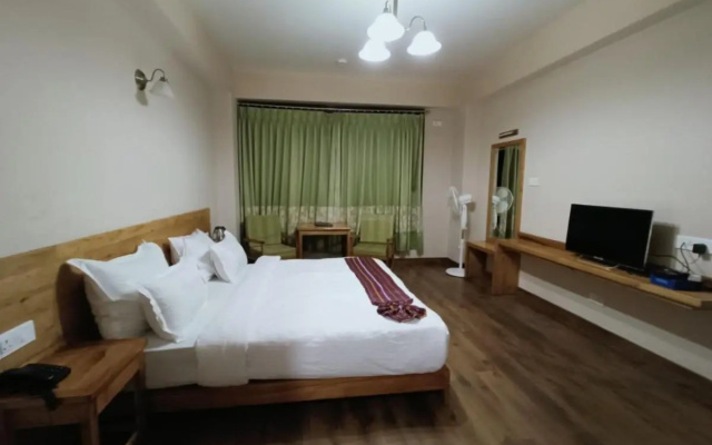 Hotel 100 Petals Gangtok 12 Mins From Mg Marg