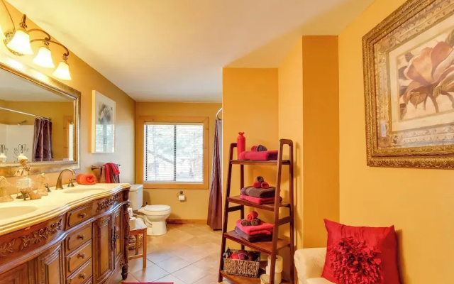 Near Sitgreaves Natl Park: High Country Farmhouse