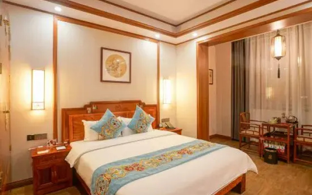 Fangcheng Port Zhenru Hotel