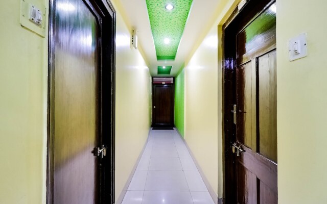 OYO 3361 Hotel Kapital