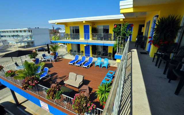 Nantucket Inn & Suites