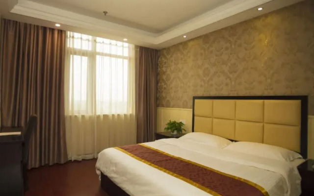 GreenTree Alliance Fengxian Fengcheng Nanfeng Highway Hotel