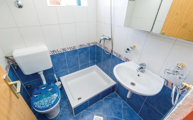 Stunning Home in Barbat With Wifi and 2 Bedrooms