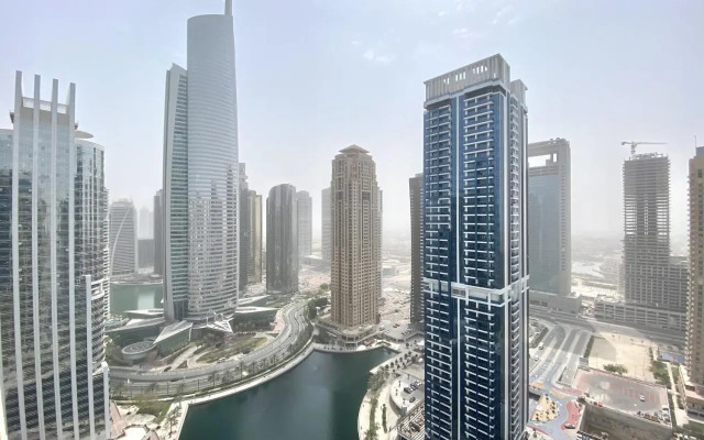 LV13 - Elegant Studio in Lake View Tower