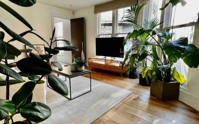 Modern Retreat in the Heart of Shoreditch