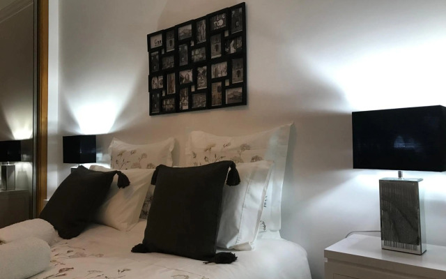 Miguel Torga Apartments