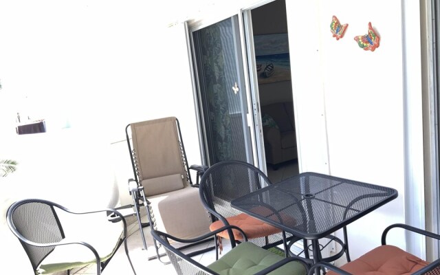 Beach Casa de Canciones Playacar - 2 Br Condo