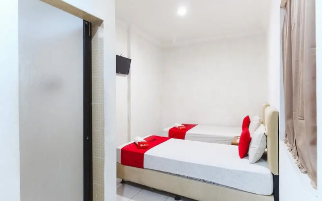 New Residence Mojopahit by RedDoorz