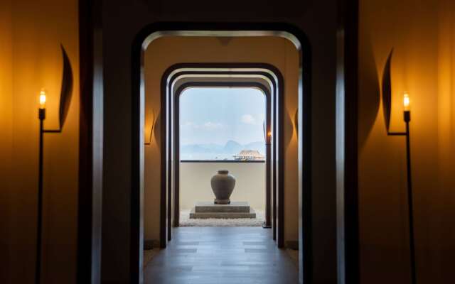 Hotel Soleil Ha Long, Trademark Collection by Wyndham