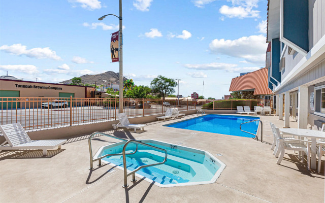 Best Western Hi-desert Inn