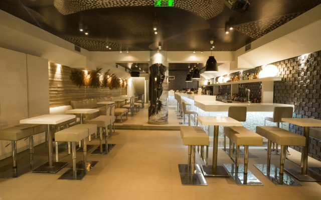 Bourtzi Hotel