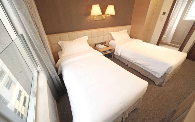 H1 Hotel