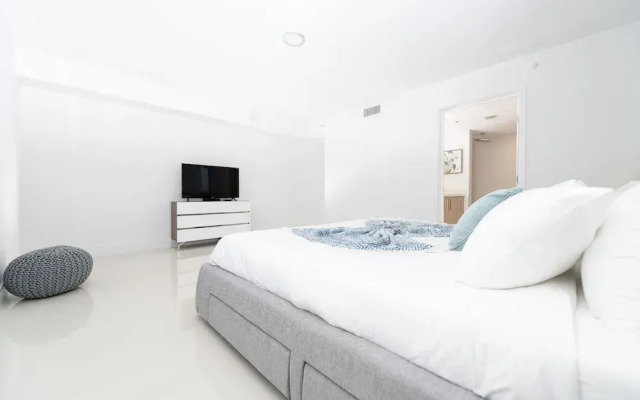 Moderno by Bay Harbor One