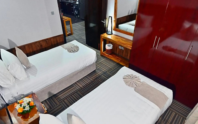 Ewan Ajman Suites