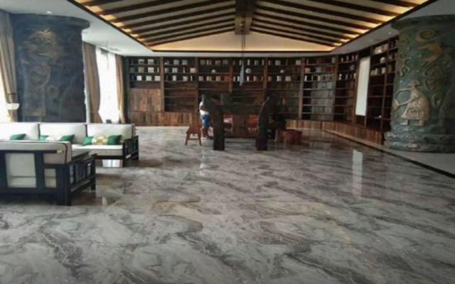 Shenjun Fengqing Hot Spring Hotel