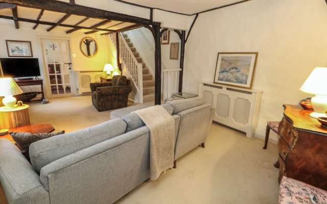 Poppy Cottage