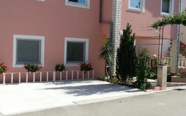 Apartment Petro