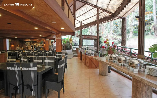 Taman Safari Lodge