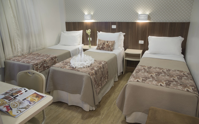 Tarobá Hotel