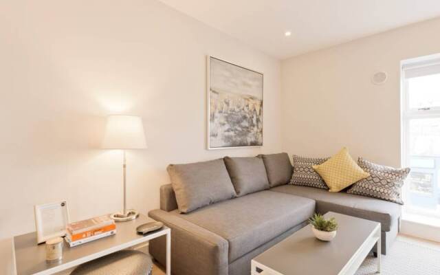 2 Bedroom Apartment In City Centre