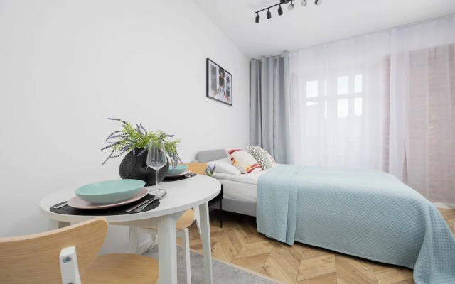 A Unique Studio for 4 by Renters