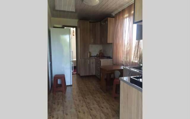 Nazibrola's Guest House
