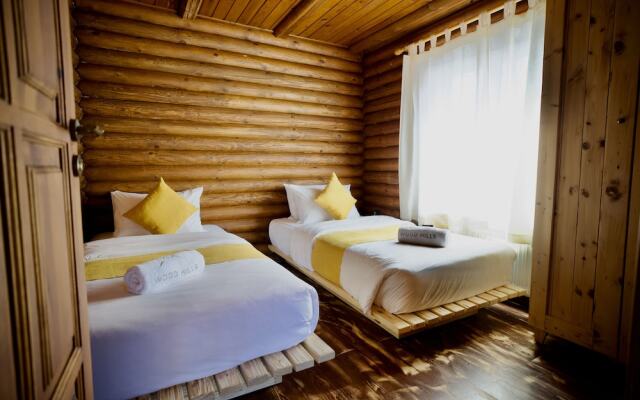 Wood Hills Hotel & Resort