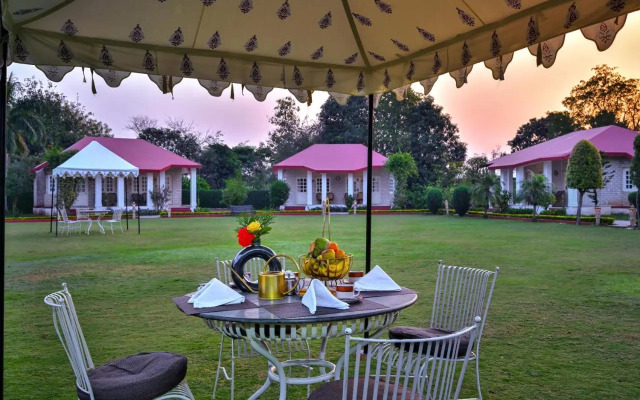 Tiger Den Resort