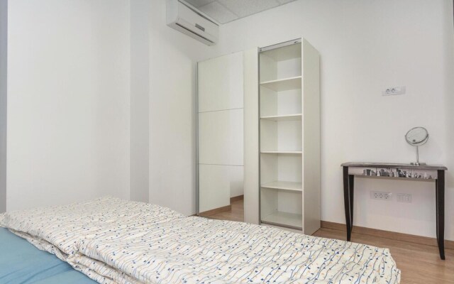 Beautiful Home in Medulin With Wifi and 5 Bedrooms