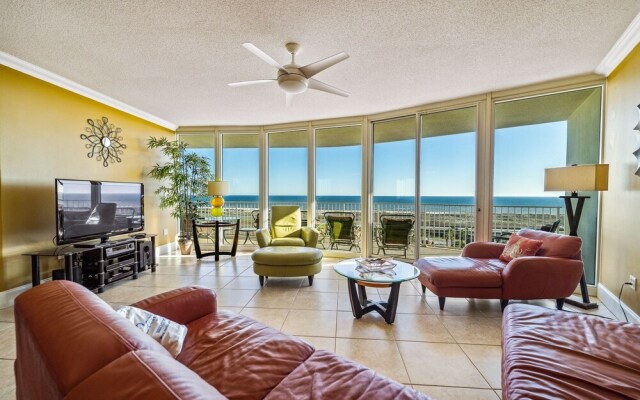 Crb0913 3 Bedroom Condo