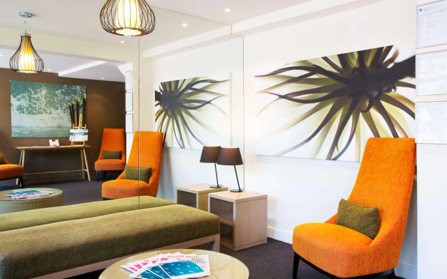 Mirage Hotel Newport