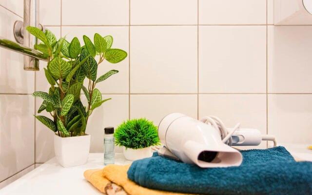 Moment House (Момент Хаус) на улице Народного Ополчения