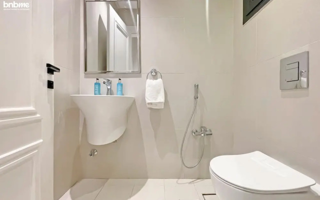 bnbmehomes-Aesthetic 3BR nr Airport-D4