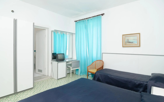 Hotel Flora