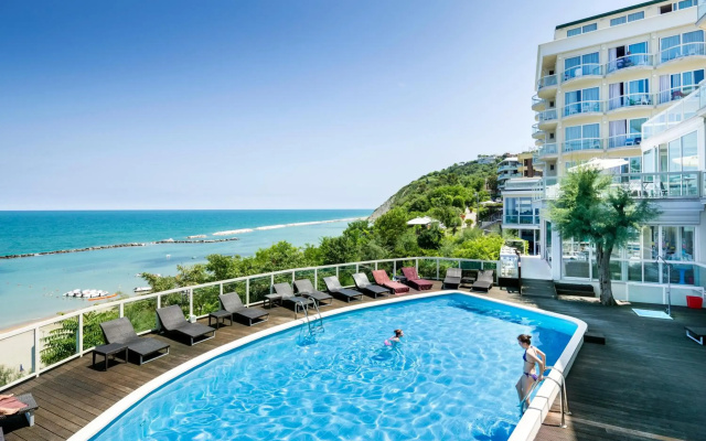 Hotel Sans Souci
