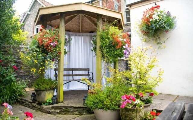 The Oakhill Inn