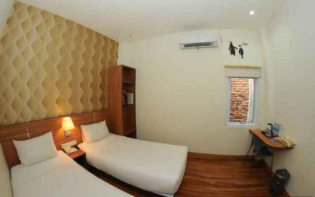 Tanjung Karang Hotel
